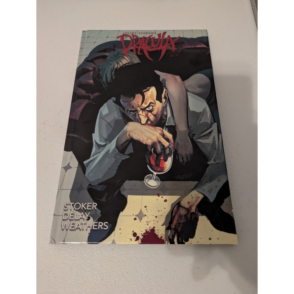 Dracula  Graphic Novel  - by Clint Stoker - Sweet comics - Signed
